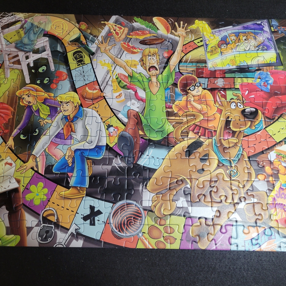 Ravensburger Scooby-Doo Haunted Game Puzzle